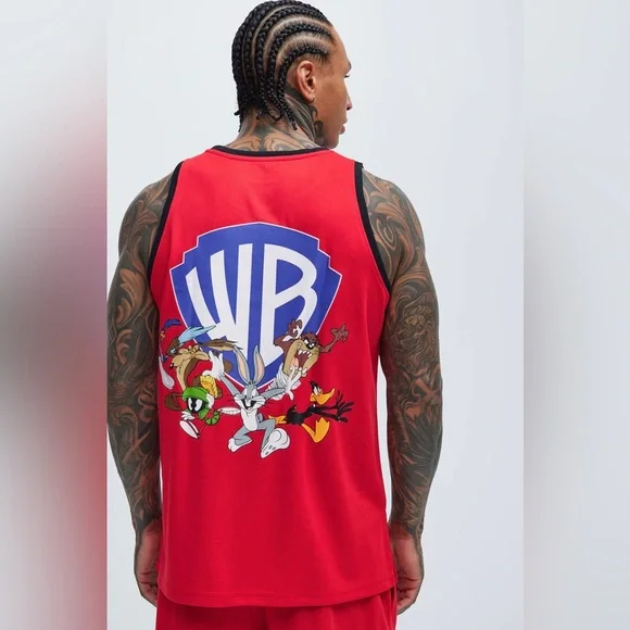 Warner Bros. Red Tank Top with Bugs Bunny Design - Picture 3 of 3